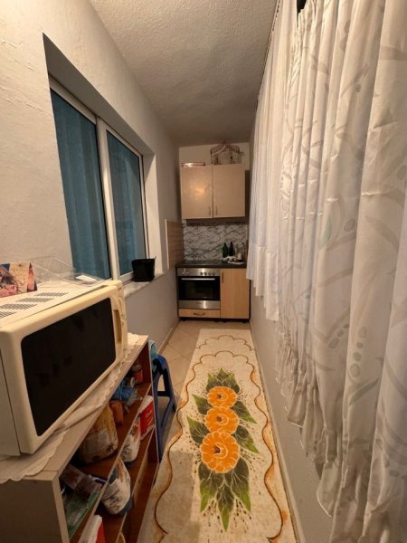 Shitet Apartament 2+1 ( rruga elbasanit )