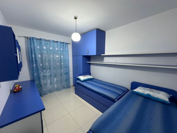 Kat Vile Me Qera 3+1 Ne Laprake (ID BV22195) Tirane