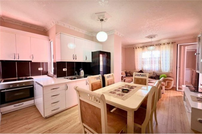 Apartament 1+1 me Qera, komuna e Parisit