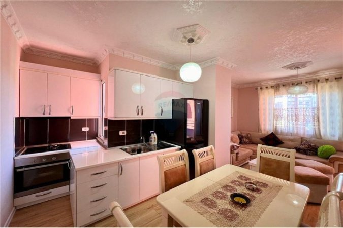 Apartament 1+1 me Qera, komuna e Parisit