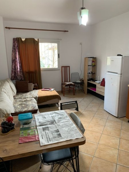Apartament 1+1 ne shitje Komuna e Parisit 122.400€