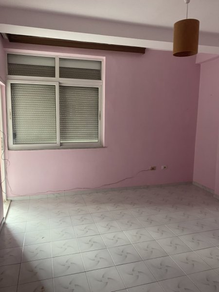 Apartament 2+1 ne Shitje, Rruga Isuf Elezi Selite