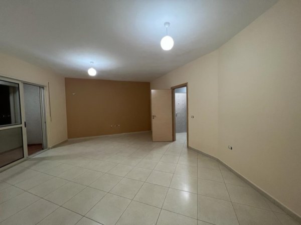 APARTAMENT NE FRESK 2+1+2 NE SHITJE