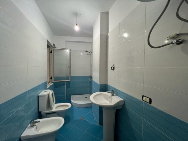 APARTAMENT NE FRESK 2+1+2 NE SHITJE