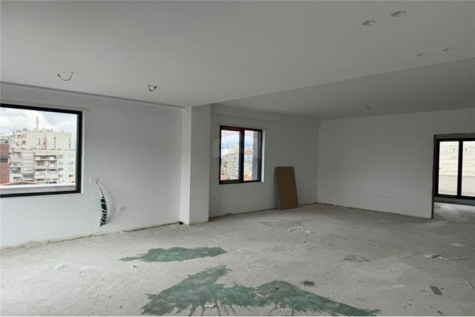 Apartament - Në Shitje - Pazari i Ri, Shqipëri
Apartament 3+1+2 ne Shitje tek Pazari i Ri