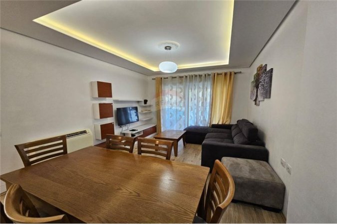 Apartament 2+1 per qera tek 21-Dhjetori