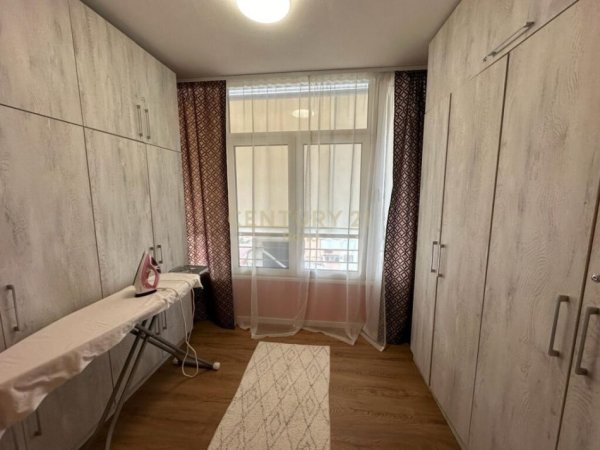 RRUGA E KAVAJES, JEPET ME QIRA APARTAMENT 1+1!! 700 EURO/MUAJI