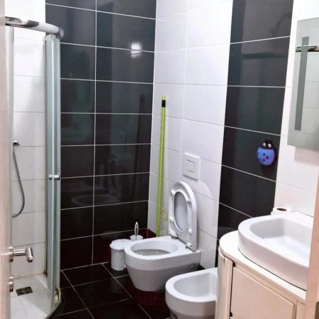 Apartament  me qera Tirane   IDEAL PER FAMILJAR