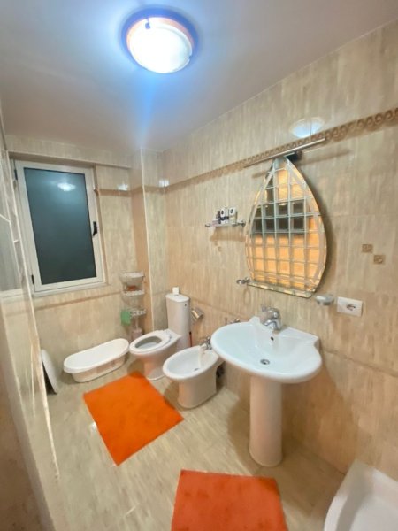 Apartament 3+1 per Qira tek Neranxi ,Myslym Shyri.