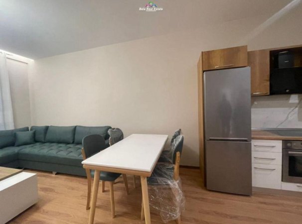 Apartament Me Qera 1+1 Tek Kompleksi Square 21 (ID B210588) Tirane.