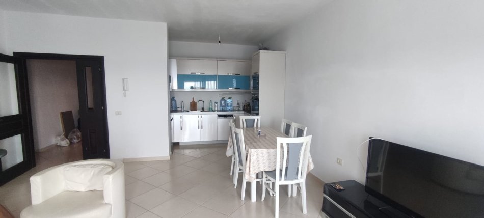 Apartament 2+1+2 Per Shitje Ne Sarande