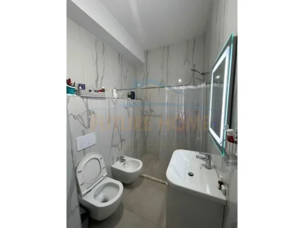 Qera ,Apartament 2+1 , Ali Demi , Tirane