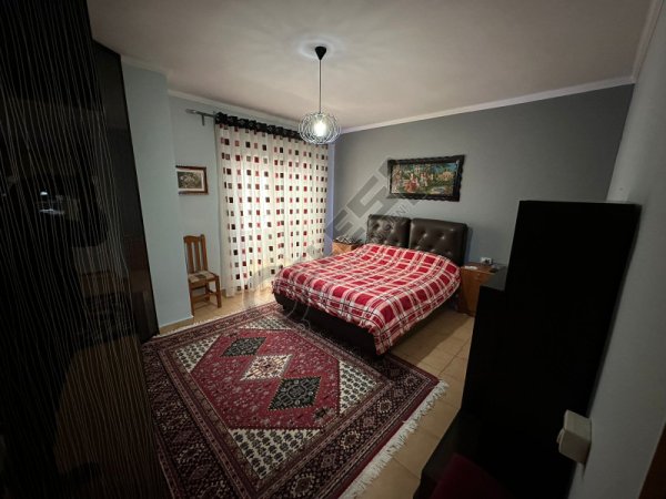 JEPET ME QERA APARTAMENT 2+1 550 EURO KOMUNA E PARISIT