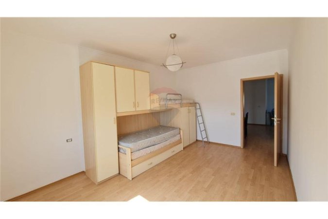 Penthouse ne Shitje, Iliria, Durres