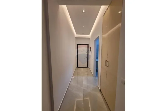 Apartament - Me Qira - Astir, Shqipëri
JEPET ME QIRA 1+1 NE ASTIR TEK PRANE SOHO BAR