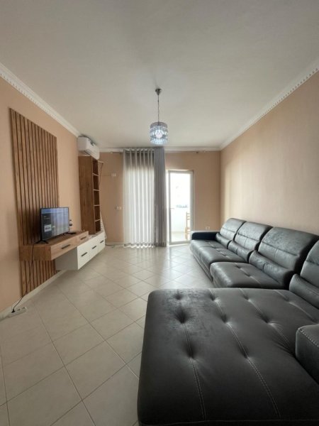 APARTAMENT 1+1 PER SHITJE ME PAMJE NGA DETI + GARAZH NE QERRET!