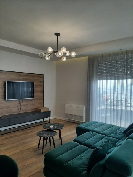 Apartament 2+1+2 me qira Kopshti Botanik