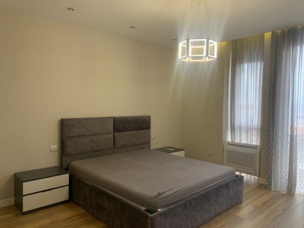 Apartament 2+1+2 me qira Kopshti Botanik