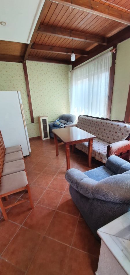 JEPET  APARTAMENT 2+1  ME QIRA TEK FAKULTETI MJEKSISE