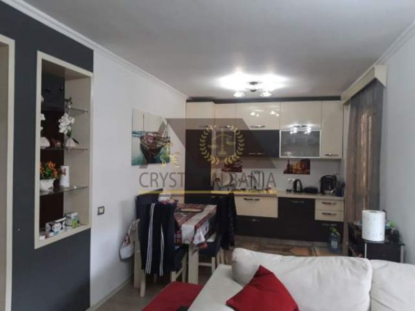 Tirane, shitet apartament 2+1 Kati 4, 97 m² 70.000 Euro