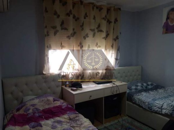 Tirane, shitet apartament 2+1 Kati 4, 97 m² 70.000 Euro