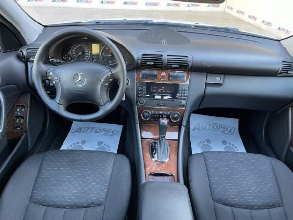 Tirane, shes makine Mercedes-Benz c-class 220 Viti 2006, 6.200 Euro