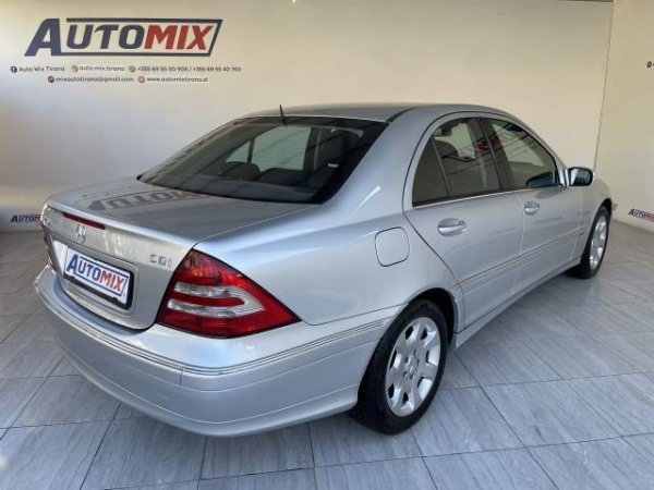 Tirane, shes makine Mercedes-Benz c-class 220 Viti 2006, 6.200 Euro