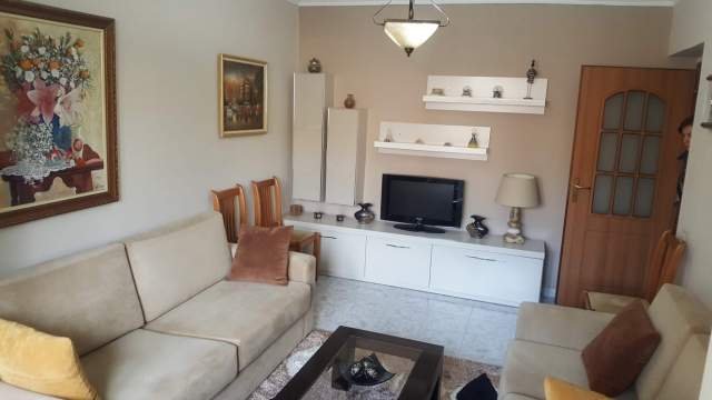 Tirane, apartament 2+1+BLK Kati 2, 75 m² 300 Euro