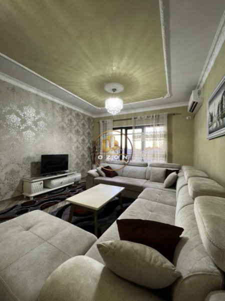 Tirane, jepet me qera apartament 2+1+BLK Kati 7, 108 m² 600 Euro (Green City Residence)