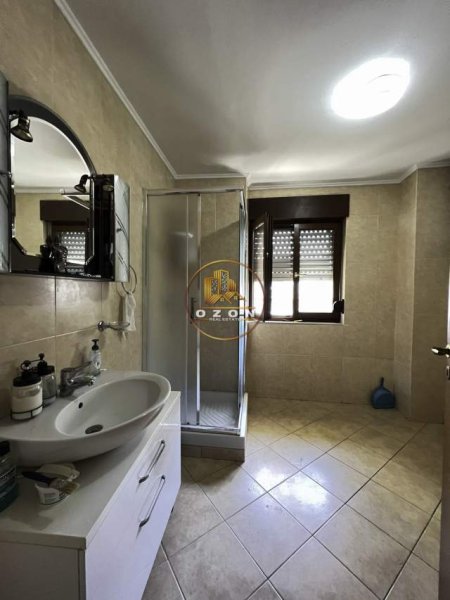 Tirane, jepet me qera apartament 2+1+BLK Kati 3, 130 m² 600 Euro (9 Kateshet)