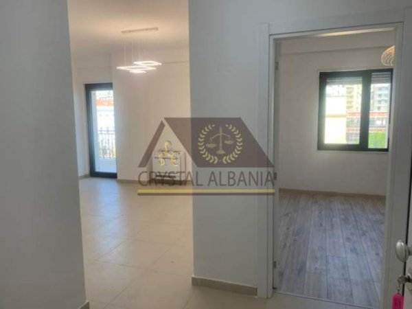 Tirane, jepet me qera apartament 2+1+BLK Kati 3, 80 m² 500 Euro (Rruga Dervish Hatixhe)