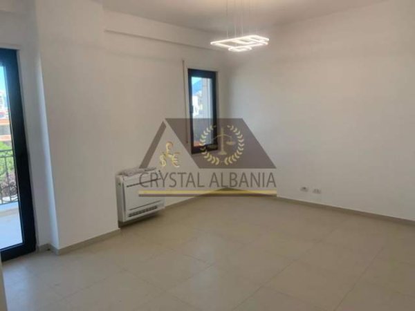 Tirane, jepet me qera apartament 2+1+BLK Kati 3, 80 m² 500 Euro (Rruga Dervish Hatixhe)