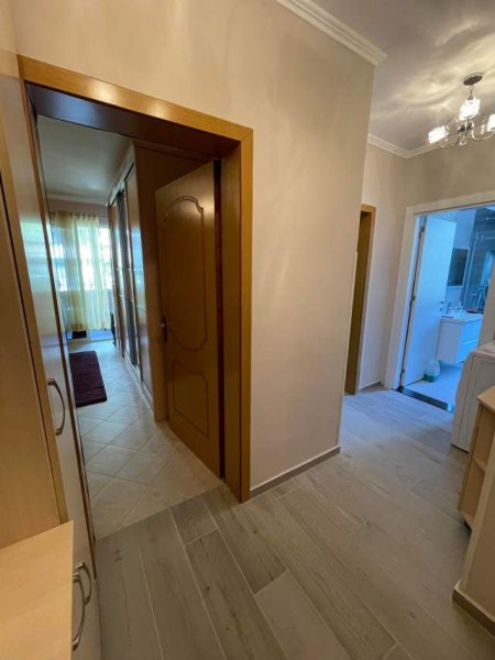 Tirane, jepet me qera apartament 1+1+BLK Kati 2, 82 m² 400 Euro (Rruga Sali Butka)