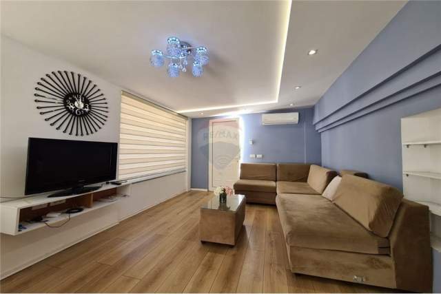 Tirane, jepet me qera Vile 2+1+BLK Kati 4, 80 m² 370 Euro (Eleonora)