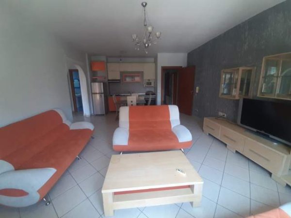 Tirane, jepet me qera apartament 2+1+BLK Kati 4, 100 m² 500 Euro (kavajes)