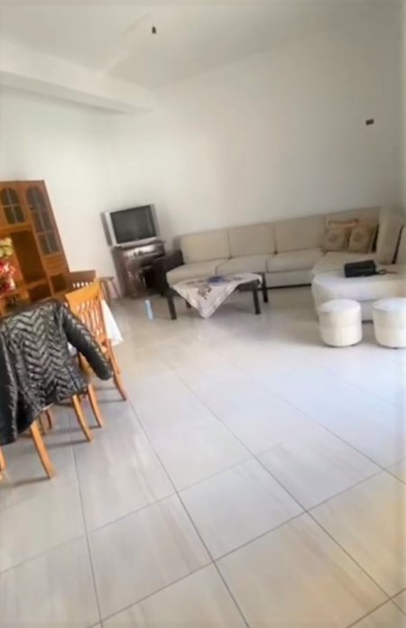 Tirane, jepet me qera apartament 2+1+BLK 130 m² 40.000 Leke