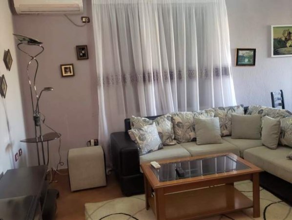 Tirane, jepet me qera Apartament 2+1+2, 115 m² 39.000 Leke