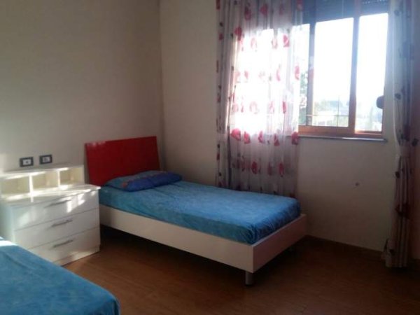 Tirane, jepet me qera apartament 2+1+A+BLK Kati 4, 110 m² 380 Euro (Rruga Don Bosco)