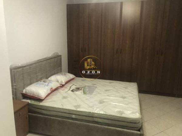 Tirane, jepet me qera apartament 2+1+BLK Kati 6, 102 m² 450 Euro (21 Dhjetori)