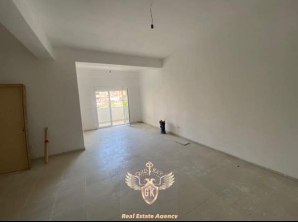 Durres, jepet me qera apartament 3+1+A+BLK Kati 2, 120 m² 30.000 Leke