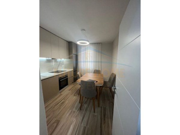 Qera, Apartament 1+1 Rruga e Kavajes, Tirane