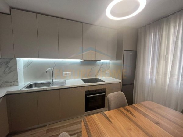 Qera, Apartament 1+1 Rruga e Kavajes, Tirane