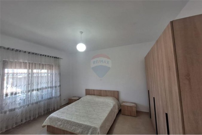 Apartament 1+1 me qera tek Rruga Ura