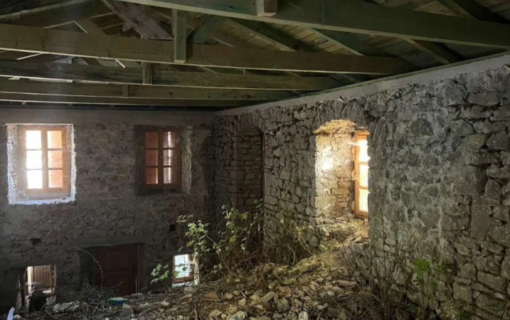 🔑Shtepi private antike ne shitje ne Himare 📍