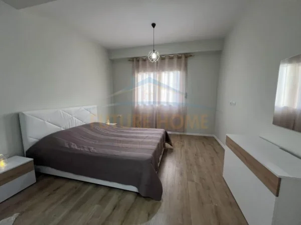 Qera, Apartament 1+1+Post Parkimi, I mobiluar, Ndertim i Ri, Unaza e Re, Rotondo