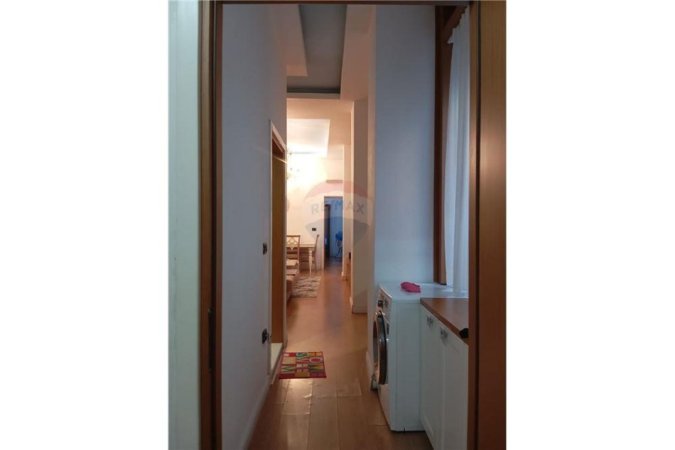 Apartament - Në Shitje - 21 Dhjetori, Shqipëri
Apartament 2+1 ne shitje ne 21 Dhjetori!