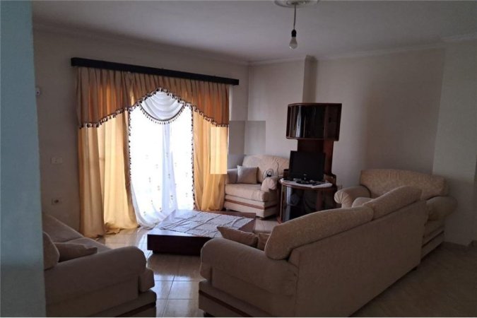 APARTAMENT 1+1 ME QIRA PRANE KODRES SE DIELLIT