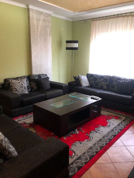 JEPET ME QERA APARTAMENT 2+1 1000 EURO SHESHI WILLSON