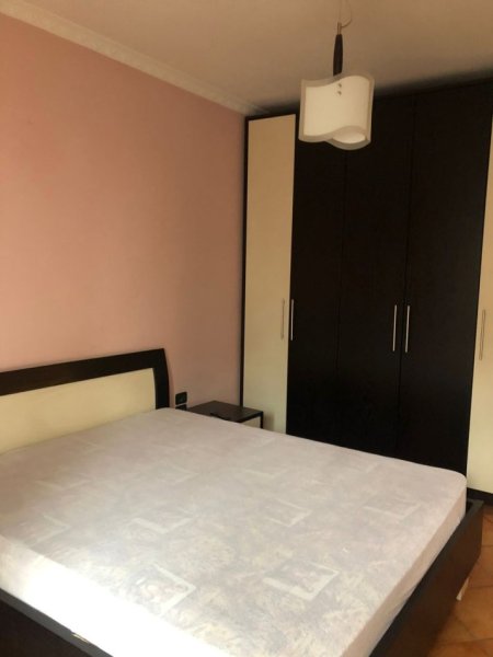 JEPET ME QERA APARTAMENT 2+1 1000 EURO SHESHI WILLSON