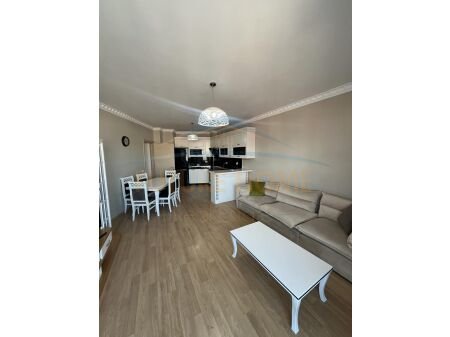 Shitet, Apartament 2+1+2 Unaza e Re, Tiranë UNA39281